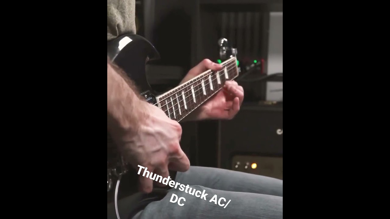 ThunderStock AC/DC Guitar Play