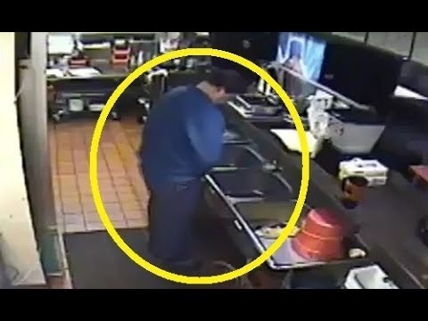 Disgusting Cctv Pizza Hut Employee Caught Peeing In Sink Pizza Hut Employee Urinating In Sink