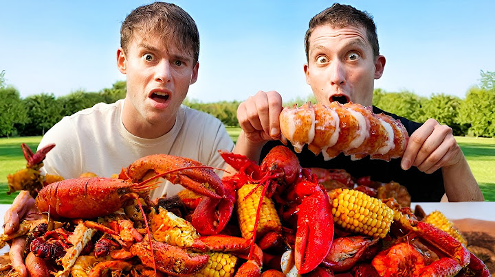 Two Brits Try a REAL Seafood Boil!