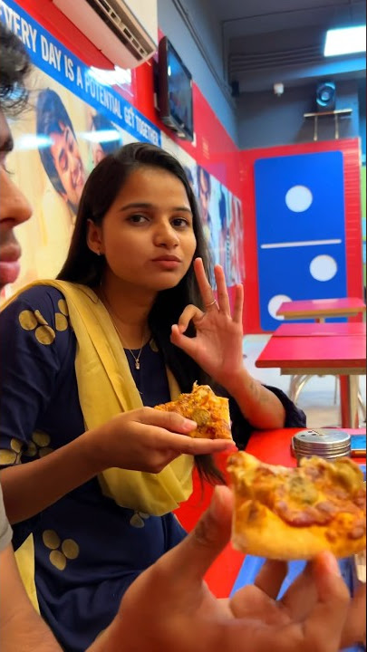 Domino’s Pizza 🍕 #shorts #shortsfeed #trending #youtubeshorts #viral #shortsvideo #food #pizza