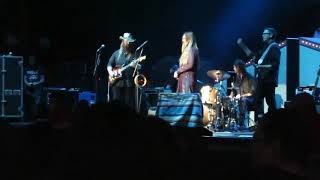 Chris Stapleton &quot;Fire Away&quot;