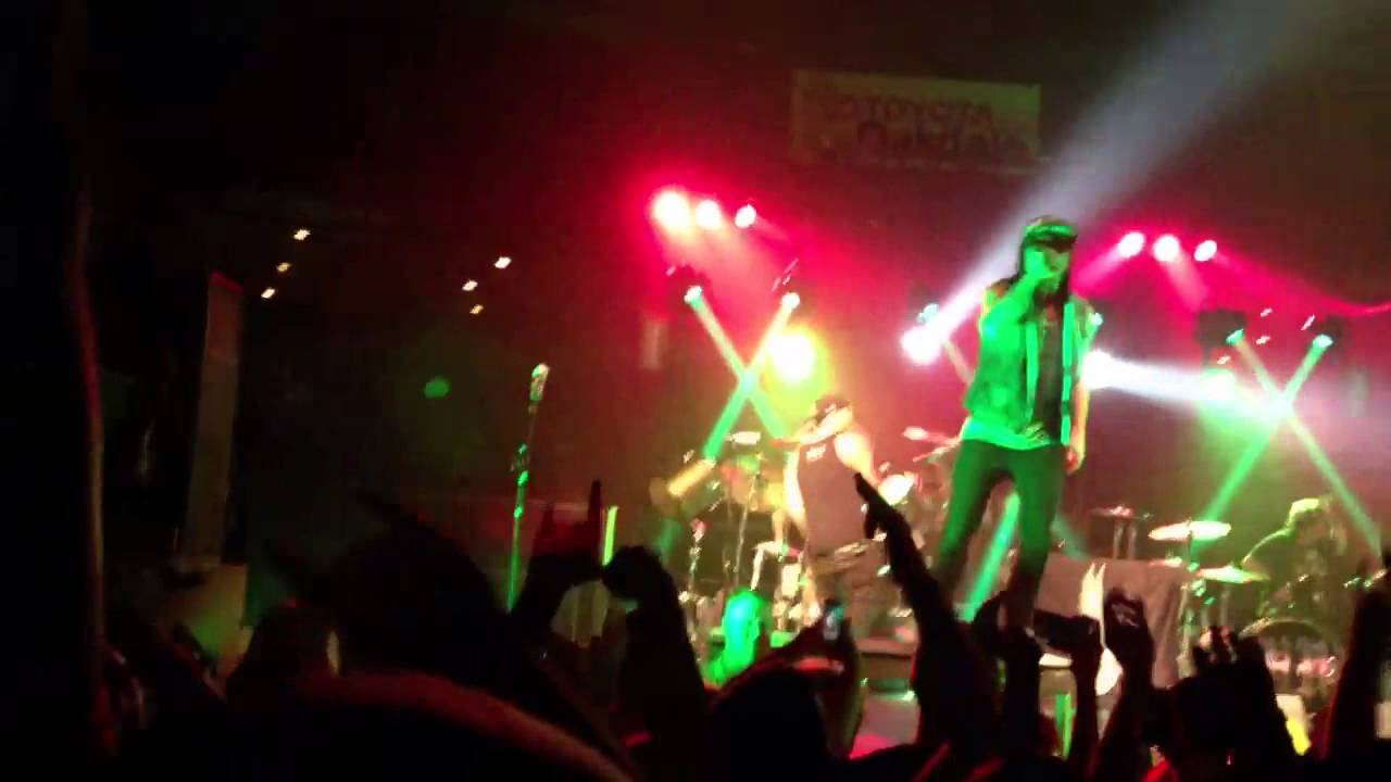 Hollywood Undead Dead Bite Live Oakdale Theatre in Wallingford
