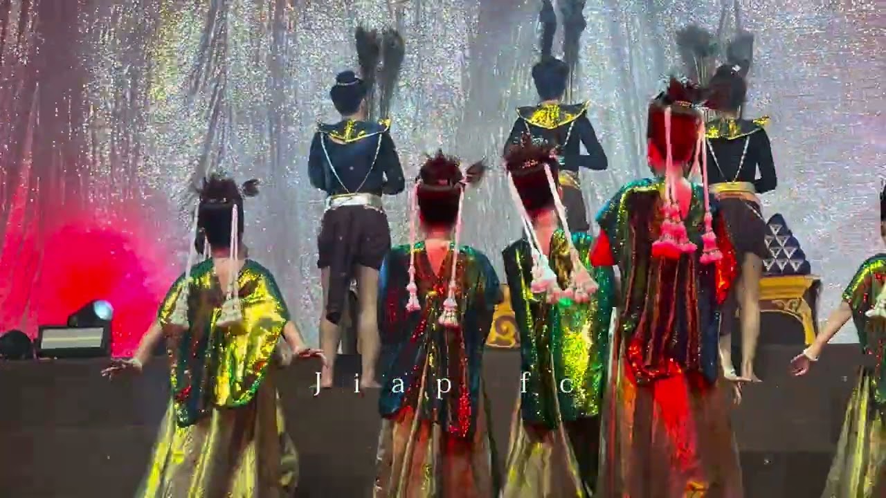 โชว์พิเศษชุดรำสักกะกัปปนคีรี โดยศิลปินฝ่ายชายและฝ่ายหญิงในทีมงาน  #ศรรามน้ำเพชร #ลิเกคณะศรรามน้ำเพชร