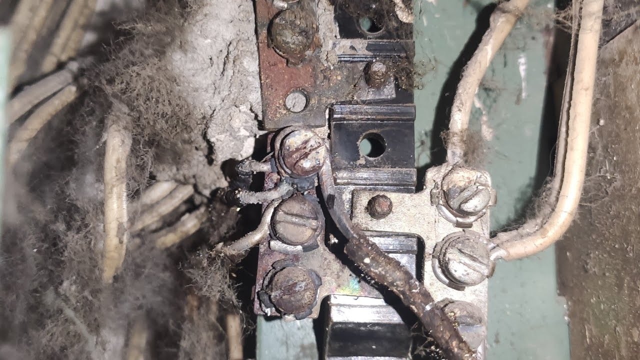 Замена пробок на автоматы | Будни Электрика в Чернигове - YouTube