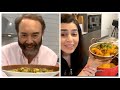 Dazzler does live prawn karahi with dipna anand