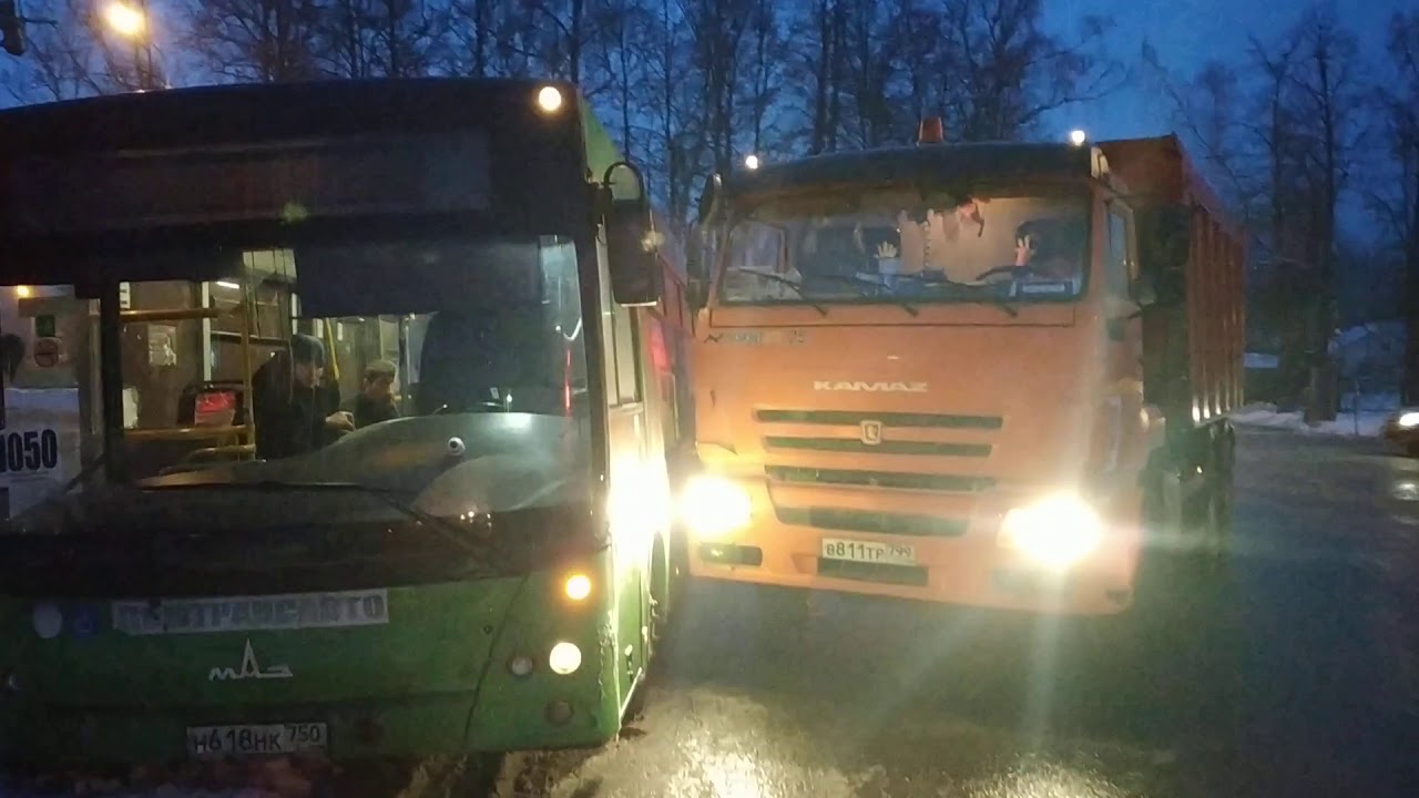 Авария камаз и автобус