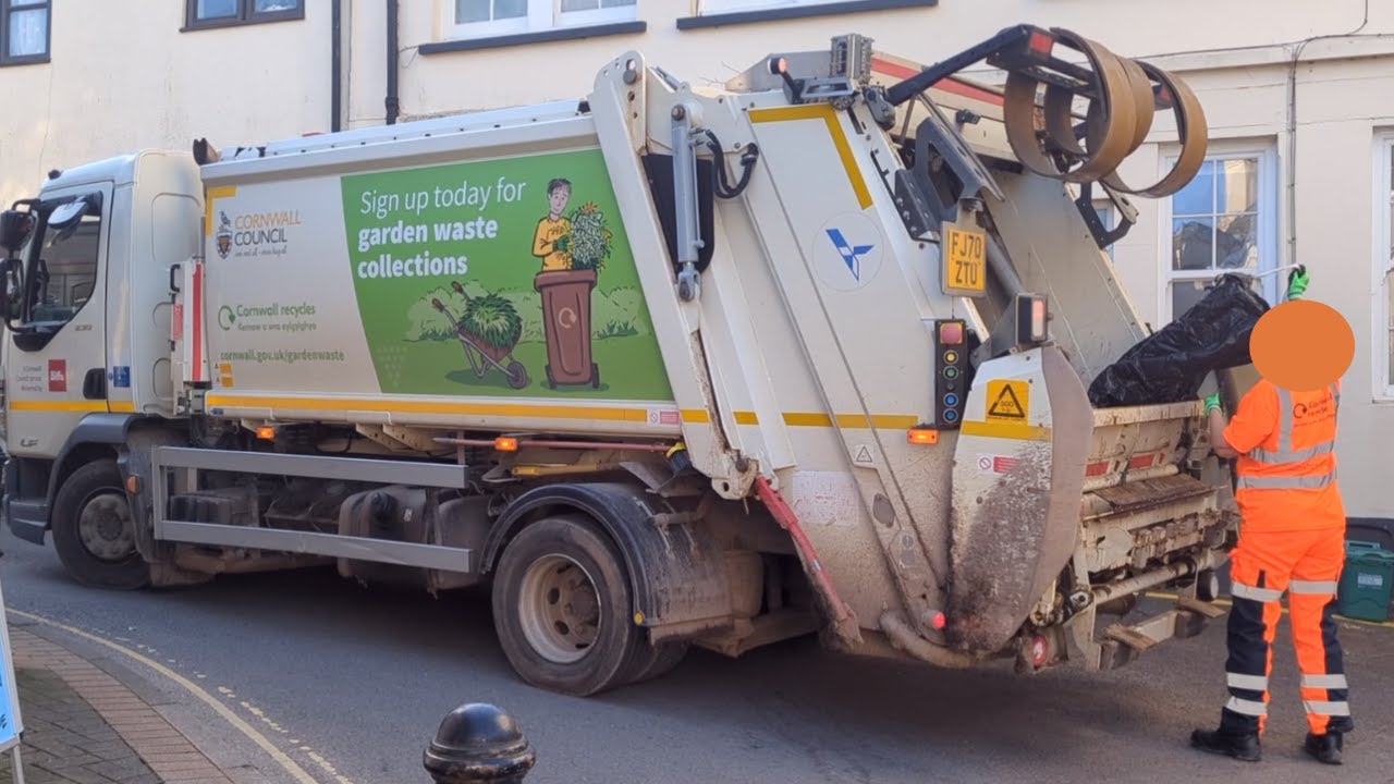 Mini Olympus Bin Lorry Collecting Cornwall's General Waste!