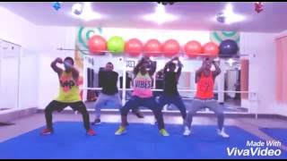 Meneito boom boom -Dj yayo ft jean karlo zumba