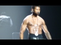 Usher live in Los Angeles omg tour