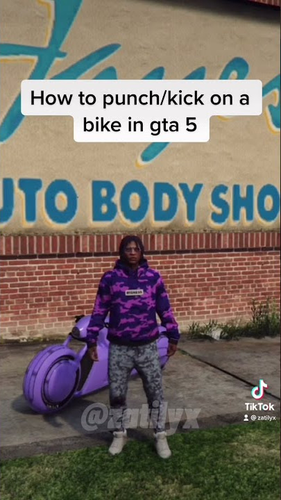 How to punch/kick on a bike in gta 5