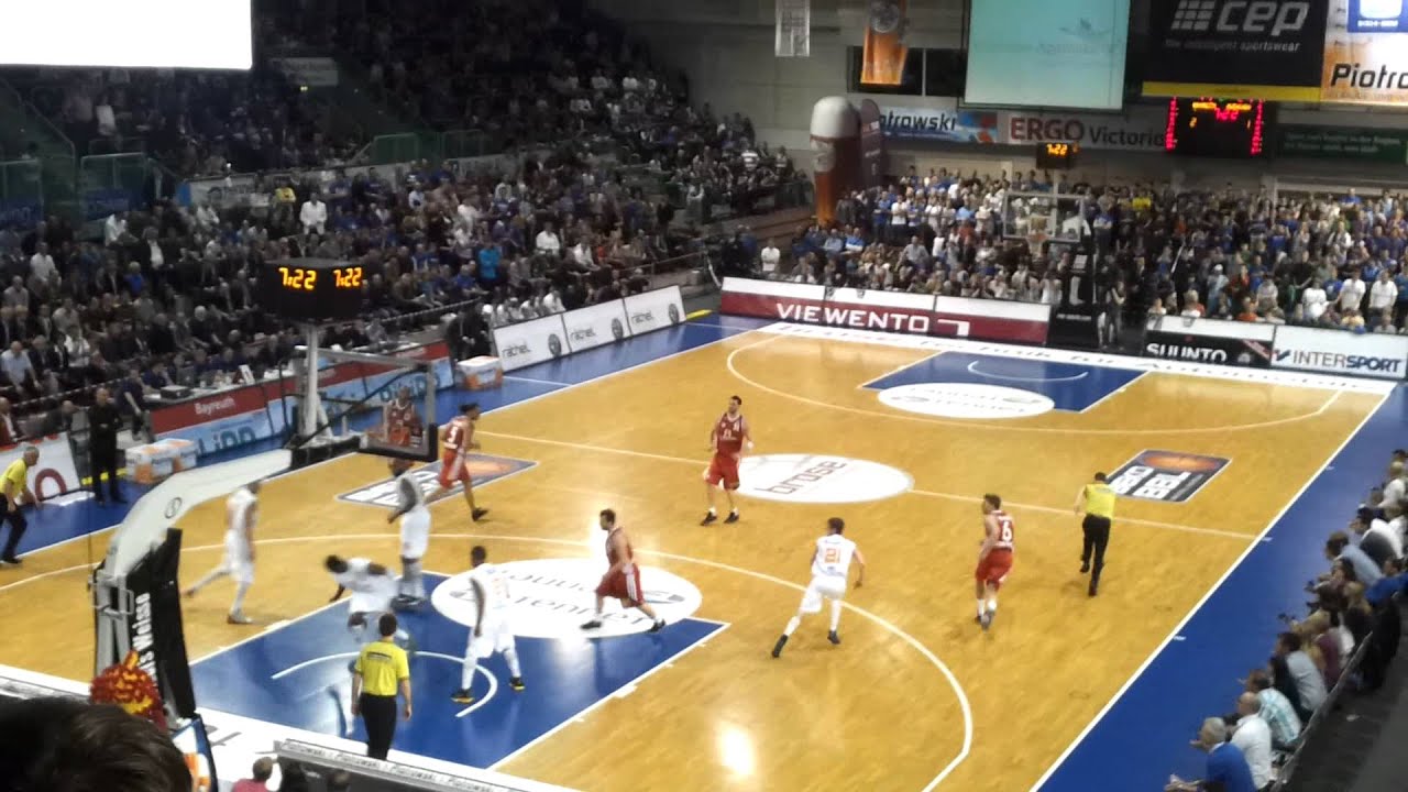 BBC Bayreuth - FC Bayern München BEKO BBL 21.04.2012