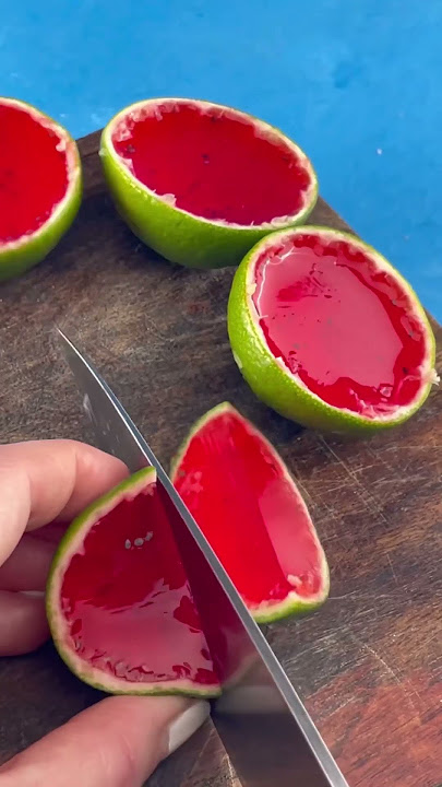How to make something sweet for the summertime. Mini watermelon jelly lime for dessert. #dessert