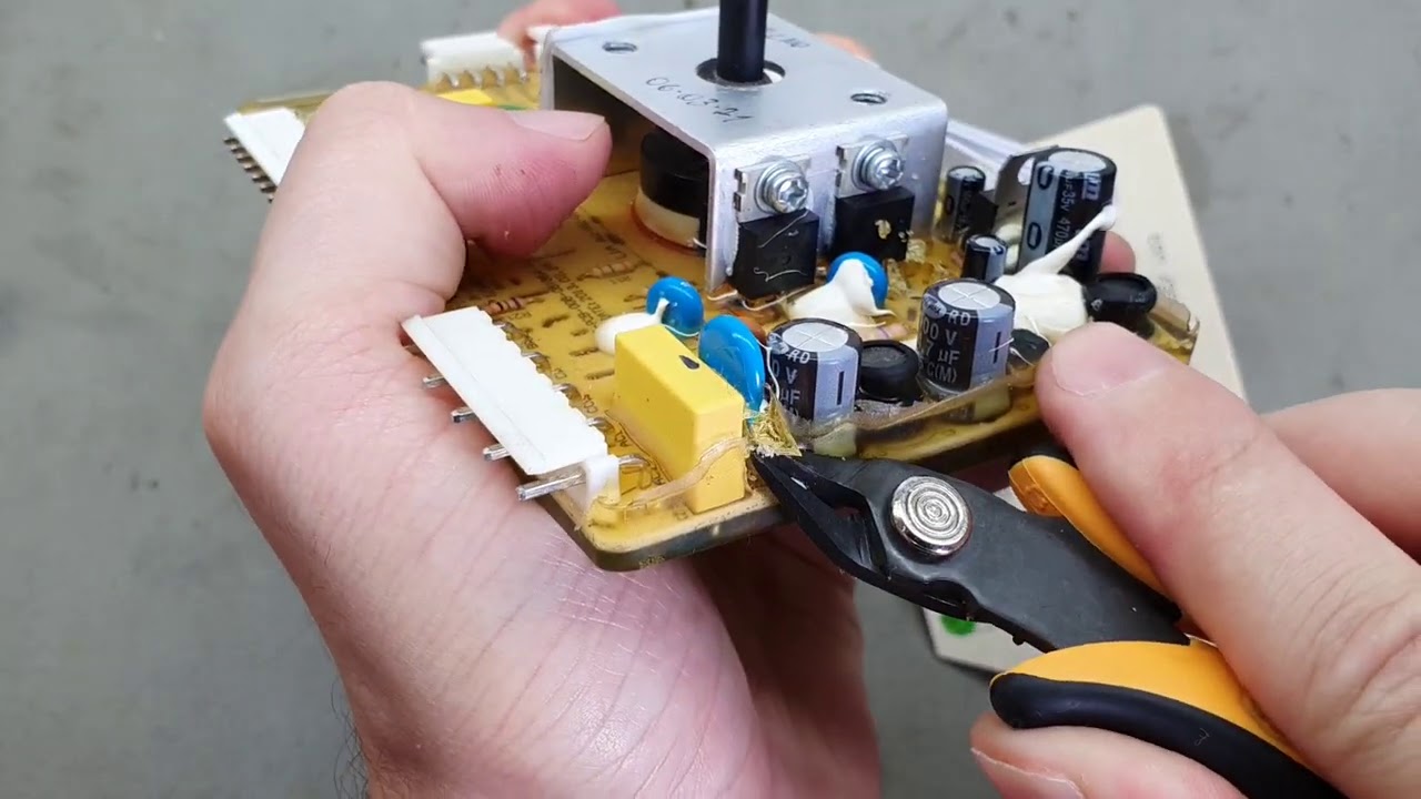 CONSERTO DE PLACA ELECTROLUX QUE NÃO LIGA