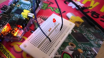 Raspberry PiでPWM Lチカ ホタルのひかり編
