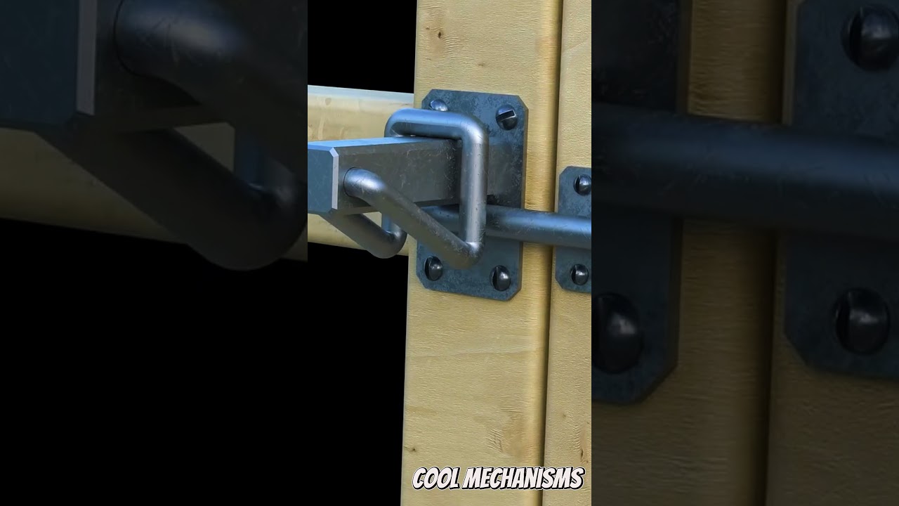 Simple automatic gate locking mechanism 