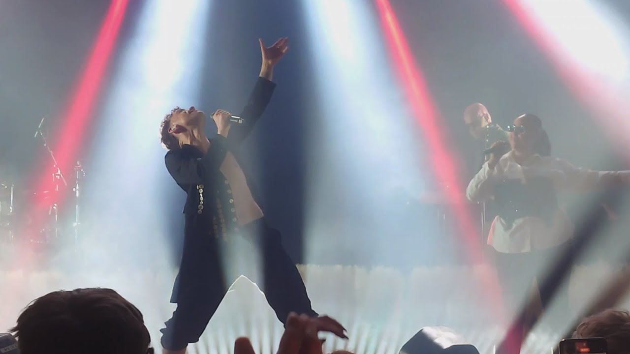 Olly Alexander - Cupid's Bow (live in Warsaw)