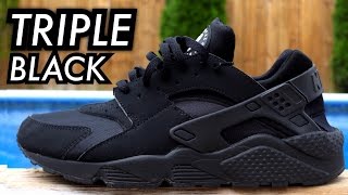 nike huarache black on feet