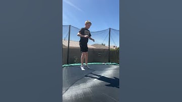 How to do a front flip on trampoline EASY!!! #shorts #viral #easy #tutorial