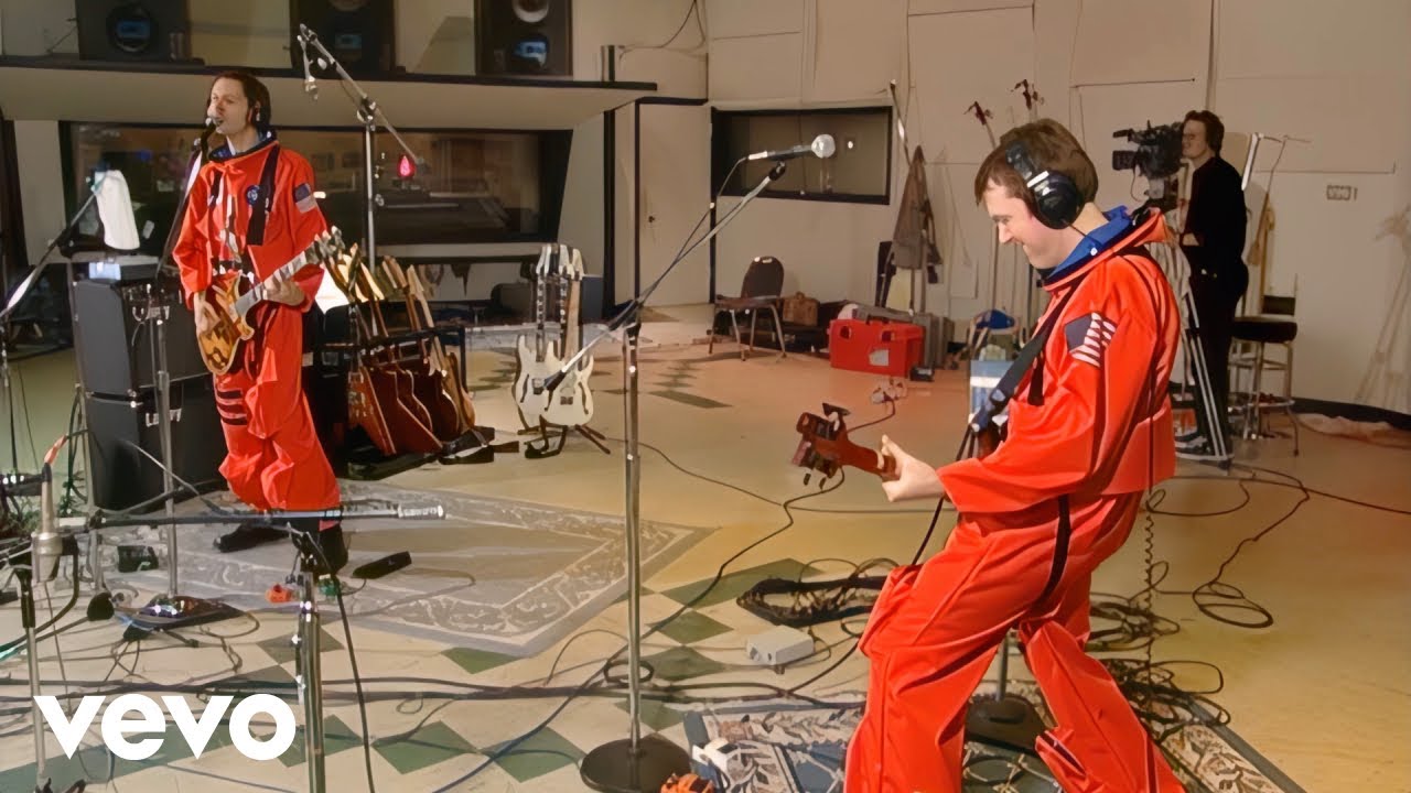 Watch Paul Gilbert - SVT on YouTube Watch Paul Gilbert - SVT on YouTube