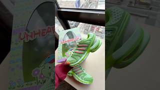 #kotd #unboxing #sneakers The new #adidas x Unheardof Piggy Runner.  “Cupcake” #adidasfootwear