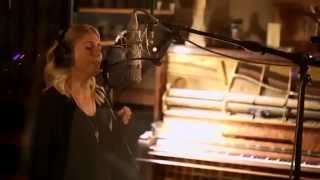Rebekah Garvin - Almost chords