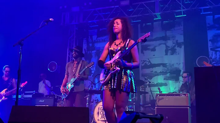 Gary Clark Jr and Jackie Venson - Sold Out Show Au...