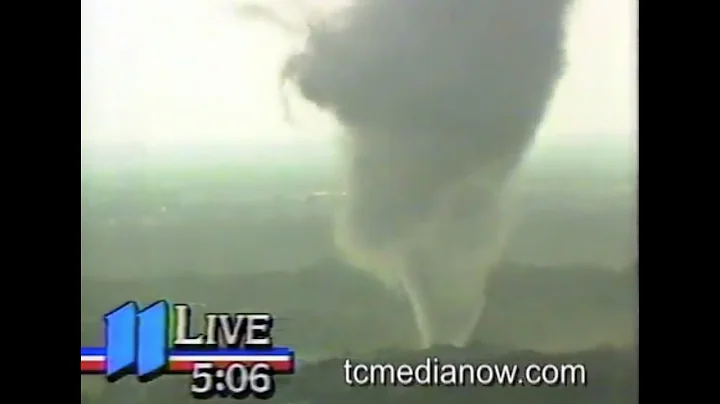 KARE News11 5pm News July 18, 1986 Live Tornado Co...