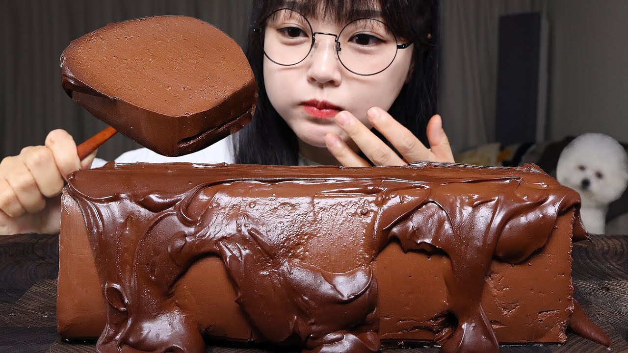 Слишком сладкий шоколадный пудинг🍫Mukbang ASMR