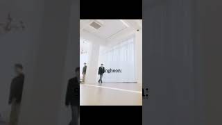 sunghoon and his beautiful walk 😎😭 #enhypen #sunghoon #kpop #engene #shorts