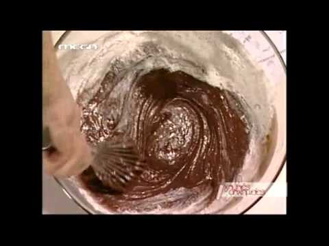 Παρλιάρος: Υγρό κέικ με ταχίνι.mp4 - YouTube