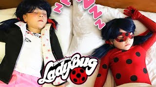 ชุดประจำวันของฉันประจำวัน Ladybug มหัศจรรย์และ Marinette Chat Noir Adrien ในชีวิตจริง