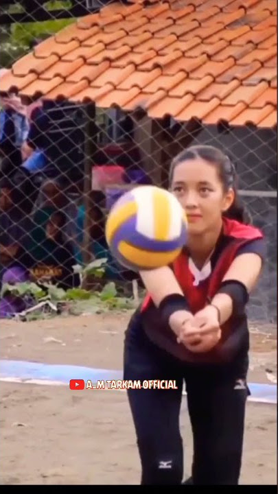 BOMBER CEWEK MANIS 😍 KASIH JEMPOLNYA DONG#shorts #volly #storywa