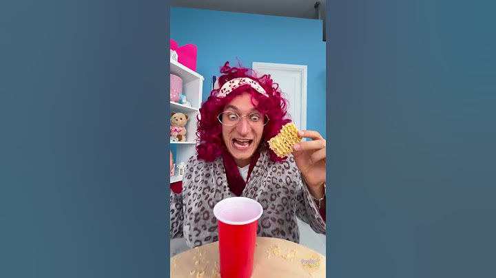 Easy Noodle Hack for Her Daughter! 🍜👧 #DIY #parentinghacks #creative