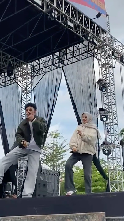 Diva Aurel #siletopenup #juanreza #divaaurel #jacsonzeran #tabolabale #minang #timur