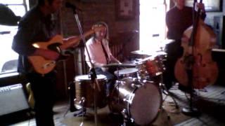 Tim Lerch Trio at the Stanwood Hotel - Thats all Right chords