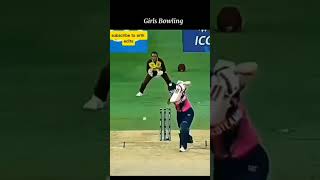 girls bowling 🤣 vs boys bowling🗿 #cricket #captain