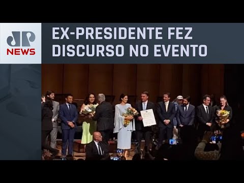 Michelle Bolsonaro recebe homenagem em São Paulo