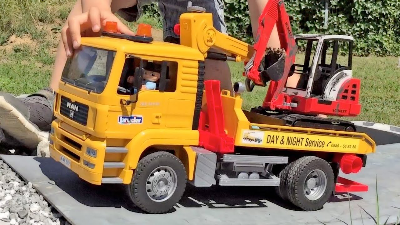 BRUDER TRUCKS for Kids ♦ Bruder CONSTRUCTION site STARTING SET by Jack