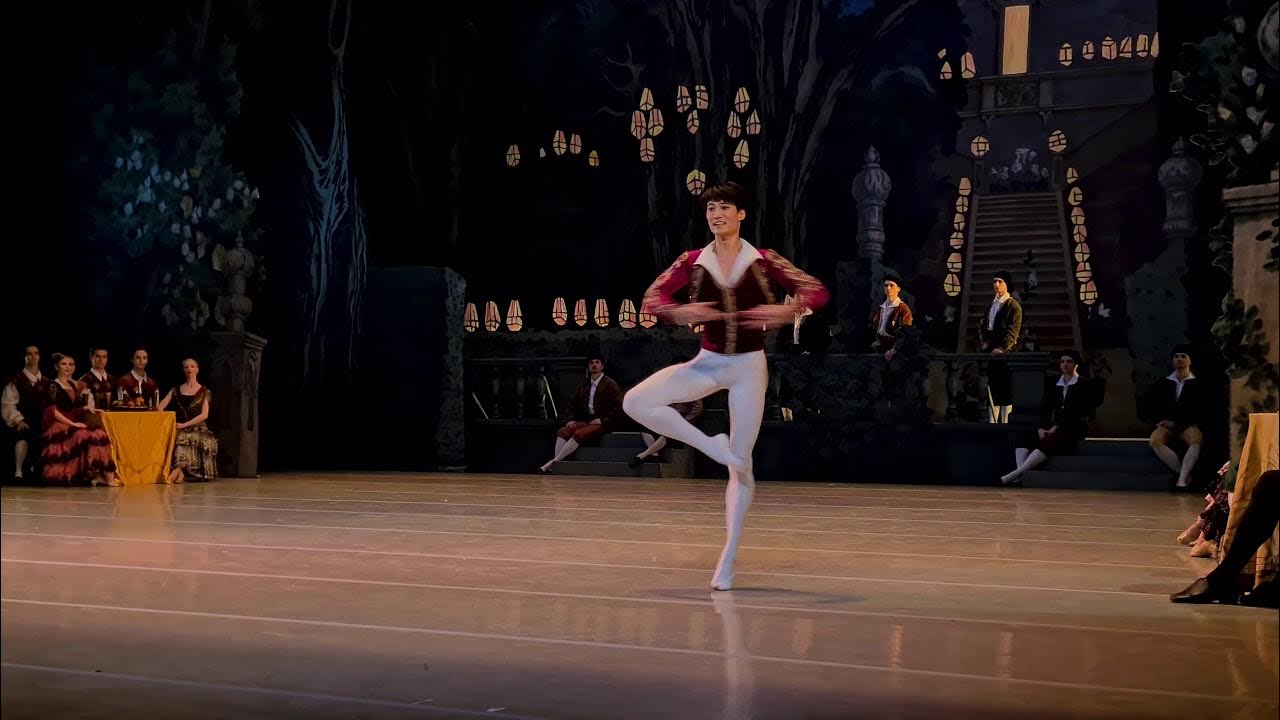 Китри дон кихот балет 1 акт. Китри из балета дон кихот. Вариация амурчика из балета дон кихот. Плисецкая китри. Вариация амура из балета дон кихот.