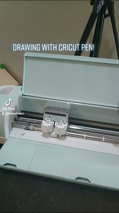 1 Tip Before Using Your Cricut Knife Blade - Move the Star Rollers! 