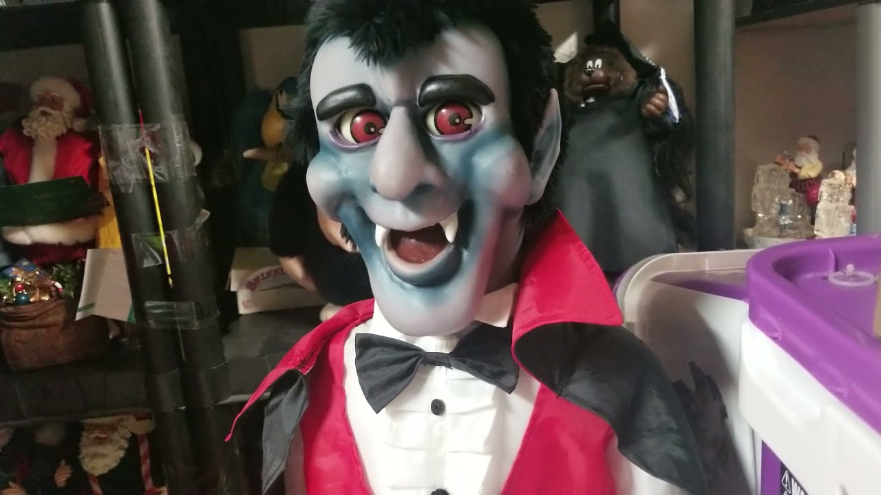 Kids Of America Halloween Animated Talking Vampire (witchy witch and friends series)