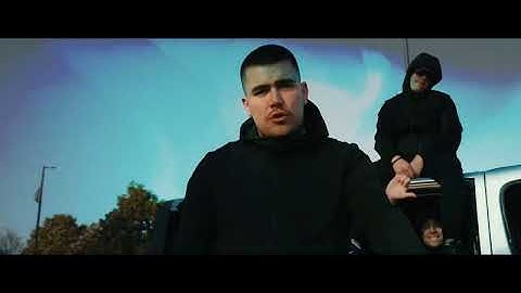 Lacku - Polu žena, Polu mačka (Prod by: @Paaliixx)