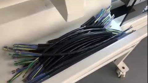 Multi-Core Round Cable Stripping and Crimping Machine With collection function