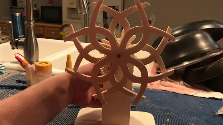 Wood gizmo