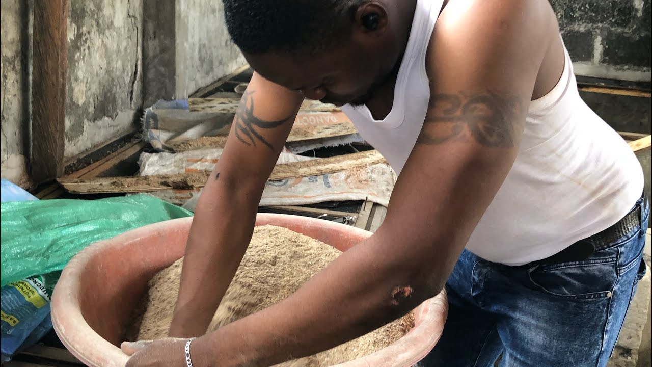 HOW TO MAKE FORMULATED FEED (cheaply ) FOR SNAILS @roovisionsnailfarm