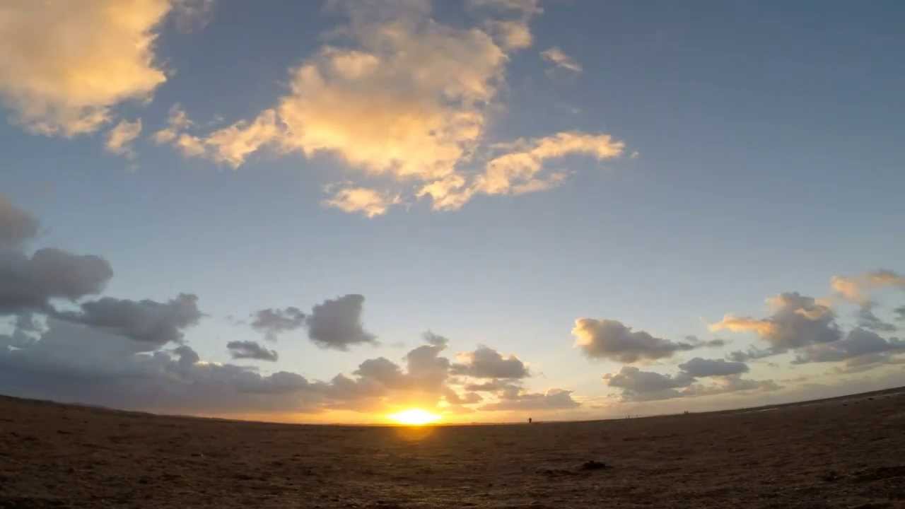 Auringonlasku Brisbanessa