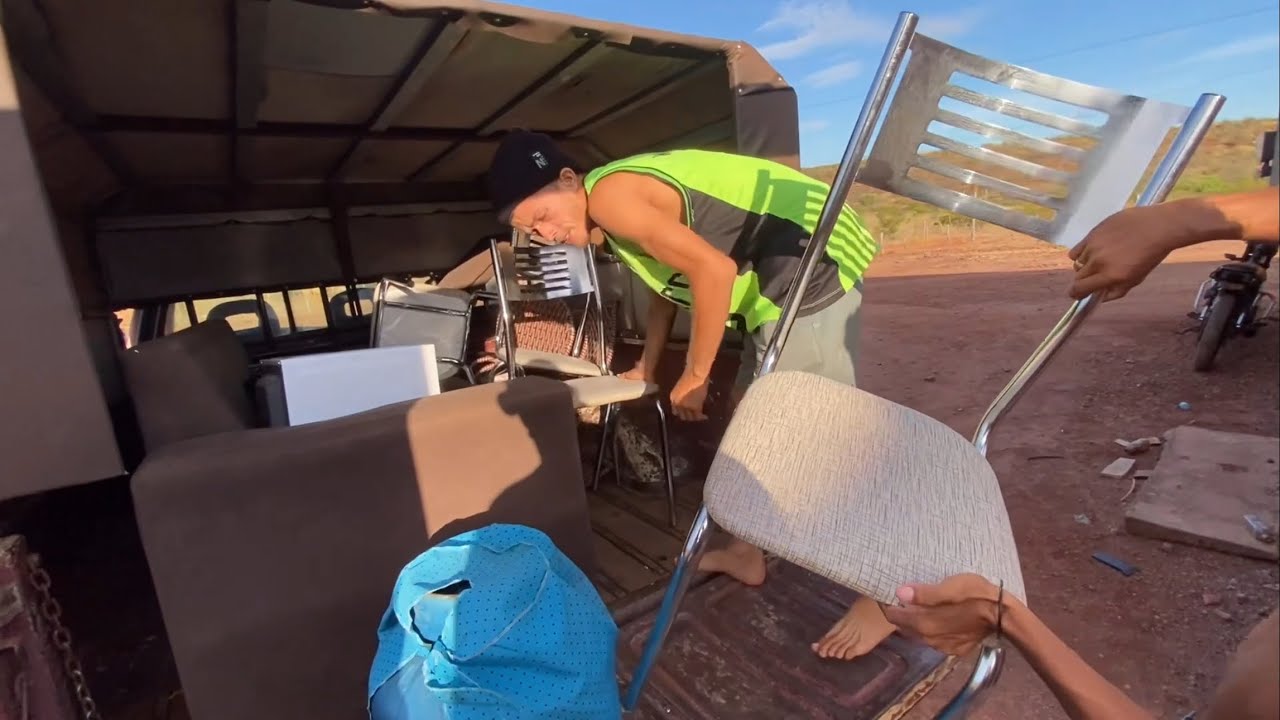 R0UBARAM TODOS OS MÓVEIS DO BRUTINHO