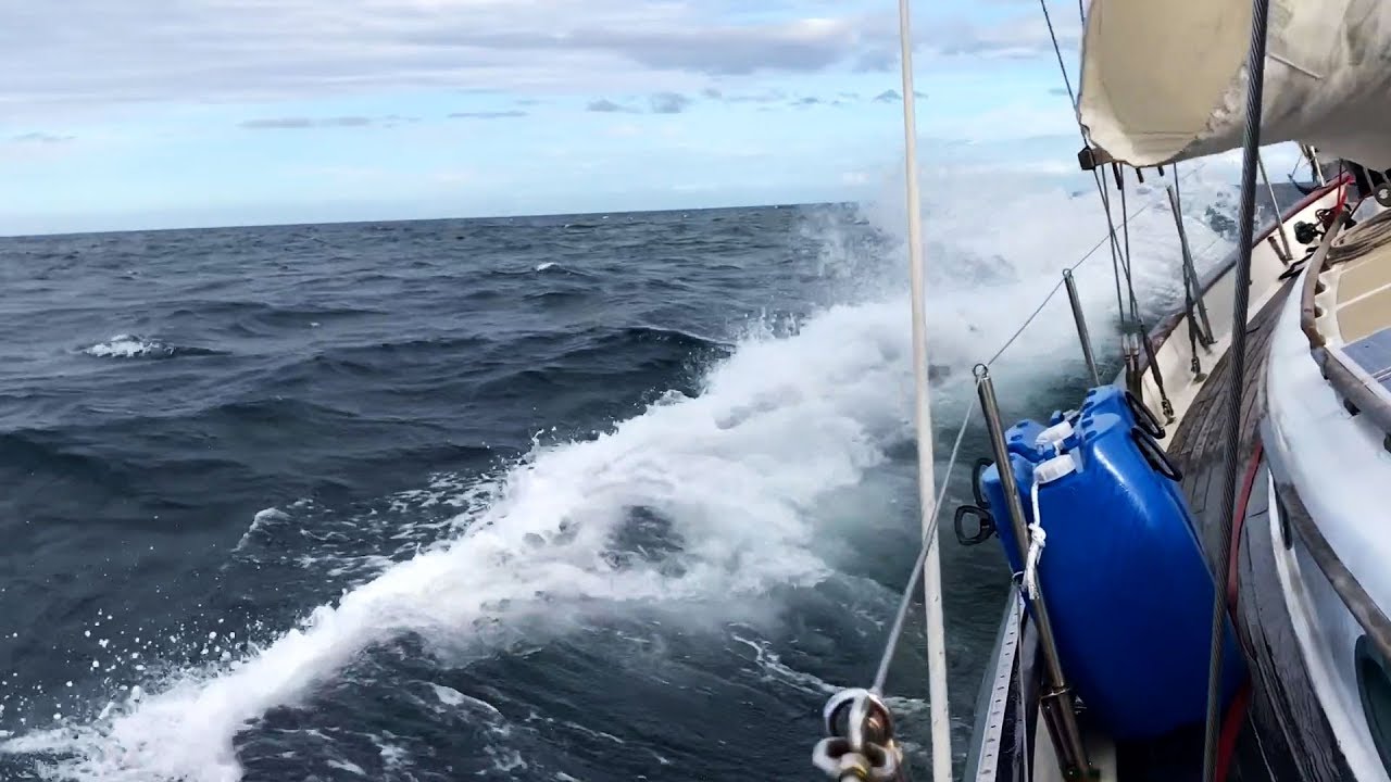 Ep 82 | Horrific Gale Force Winds and the Rush for a Safe Haven, Sailing Nutshell