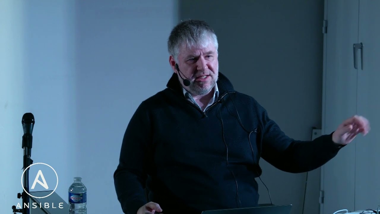 Collaborative Intelligence, both AI and Humans in the loop - Patrick Debois