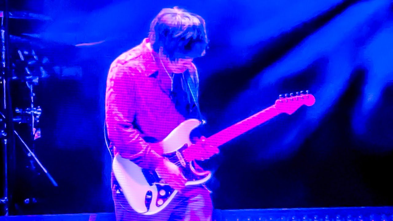 Bruno Mars - Guitar & Sax Solo by Luke Skywalker & Duggy X (2024-01-18)